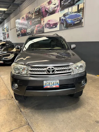 Toyota Fortuner 4x4