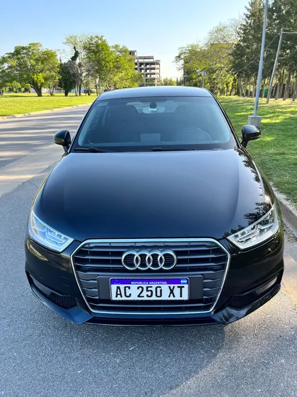Audi A1 1.4 Tfsi Stronic 125cv