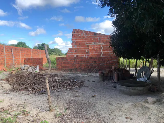 Vende-se Terreno Em Patacas