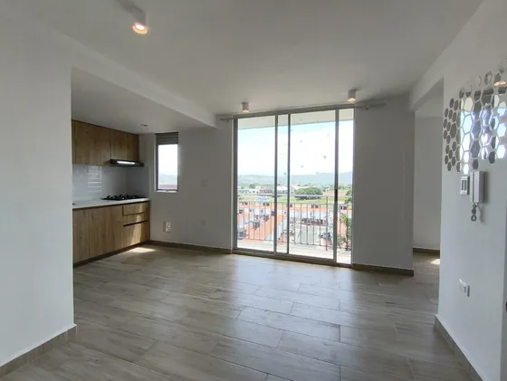 Apartamento En Arriendo En Prados Del Este. Cod A30942