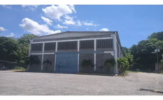 Se Venden 6 Galpones 6650m2 Guatire 4921