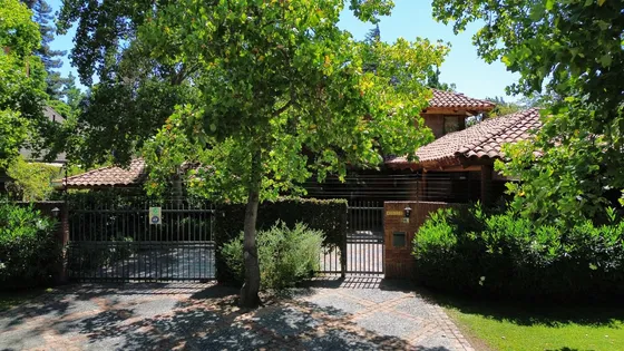 Preciosa Casa Mirene Perez En Camino Real Los Trapenses