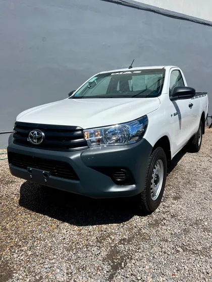 Toyota Hilux Pick-up 2.4 Cs Dx 150cv 4x2