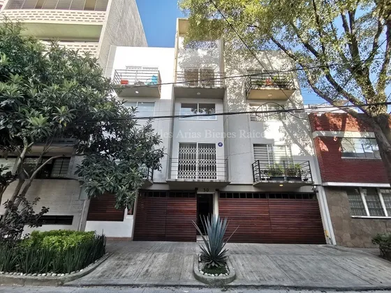 Narvarte, Casa En Condominio. 3r. 2.5b. 2e. En Venta. Combinación Perfecta De Comodidad, Conectividad Y Exclusividad