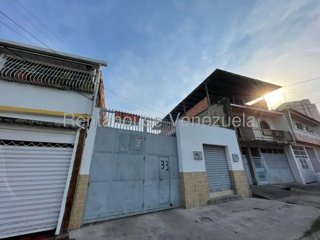 Casa Comercial  En Venta Urb San Ignacio Maracay 25-18917 Apd