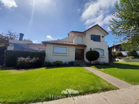 Casa En Venta De 4 Dorm. En Quintero