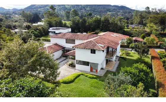 En Venta Finca Sector El Capiro, La Ceja