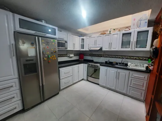 Casa Remodelada Cerca A Portal 80