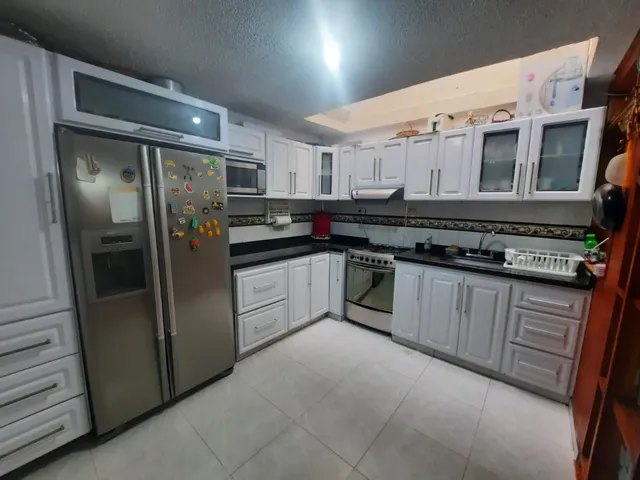 Casa Remodelada Cerca A Portal 80