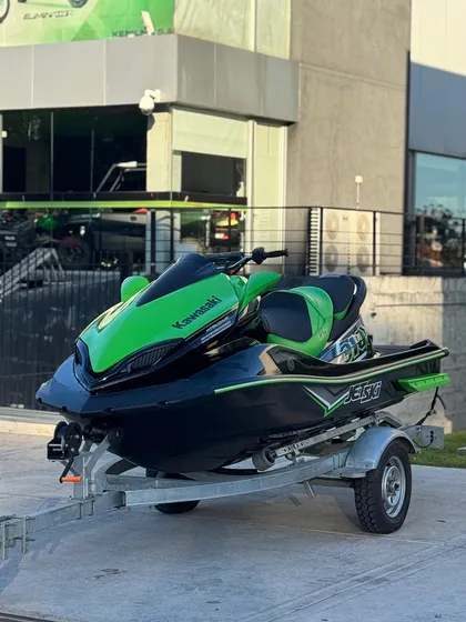 Kawasaki Ultra 310 R