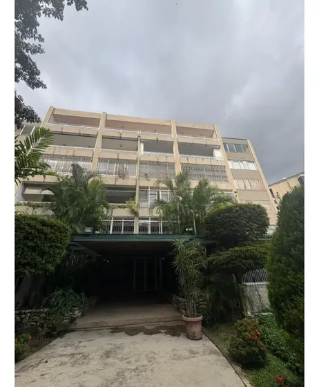 Espectacular Apartamento Con Gran Terraza + Jardín El Rosal