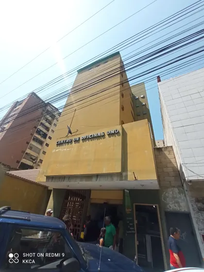 Se Alquila Oficina En El Centro Maracay