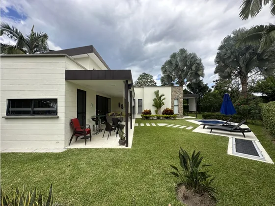 Se Vende Casa Campestre Iraka Vía El Caimo Al Eden
