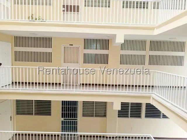 Venta Excelente Apartamento Tipo Estudio En Pleno Centro De Barquisimeto Rah Ve