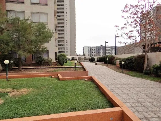 Metro Vicente Valdes