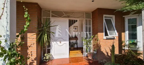 Casa En Venta De 4 Dorm. En Machalí