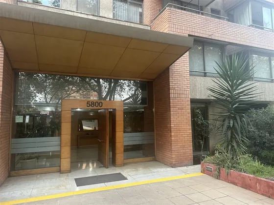 Departamento En Arriendo De 3 Dorm. En Las Condes