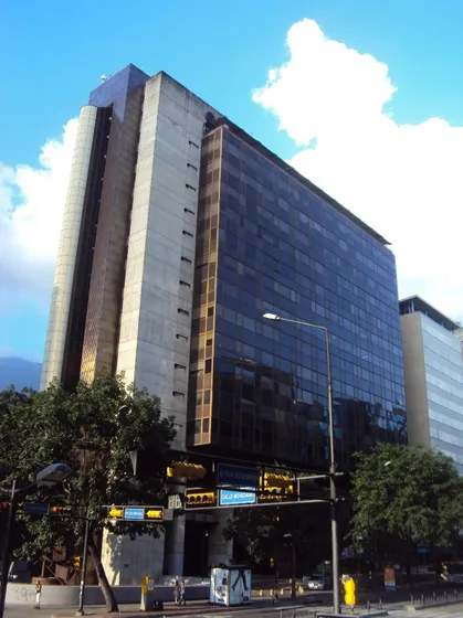 Alquiler Oficina En Campo Alegre 20m2