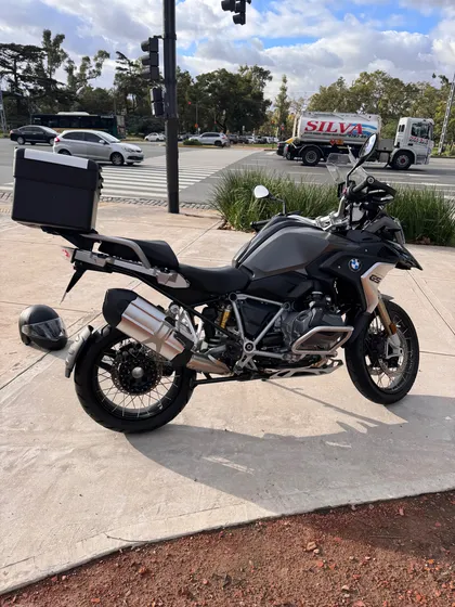 Bmw R 1250 Gs Impecable Con Todos Los Accesorios  Incluidos