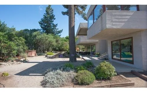 Casa En Venta De 5 Dorm. En Zapallar