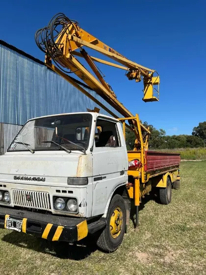 Grua Hidroelevador De Personas C/patas Para Montar En Camion