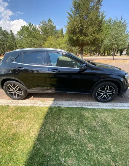 Mercedes-benz Clase Gla 1.6 200 Cgi Sport At