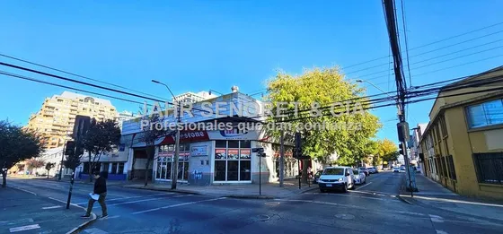 Propiedad Comercial En Importante Esquina De Concepción
