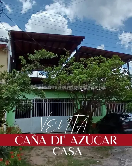 Se Vende Amplia Casa Con Garaje En Caña De Azucar Maracay
