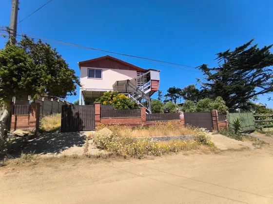 Casa En Venta En El Quisco