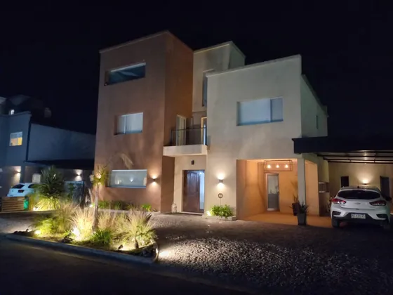 Casa En Venta Casuarinas Premiun Canning