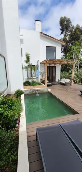 Casa En Arriendo De 4 Dorm. En Zapallar