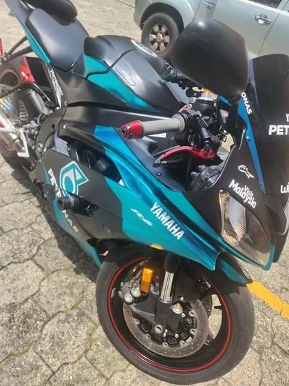 Se Vende Yamaha Yzf R6  Modelo 2012 Con Tan Solo 13,000km