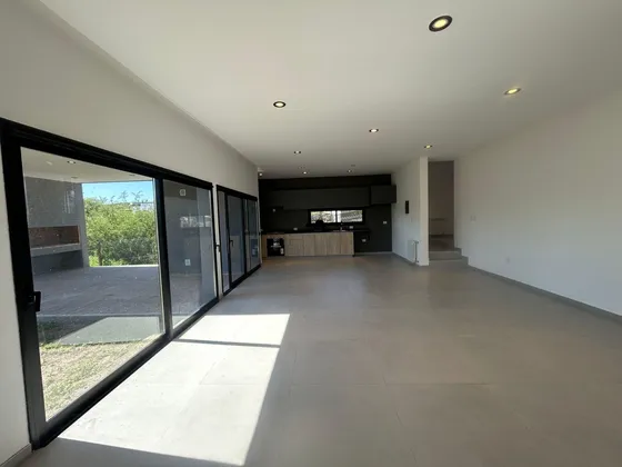 Casa En Venta Country Colinas De La Deseada