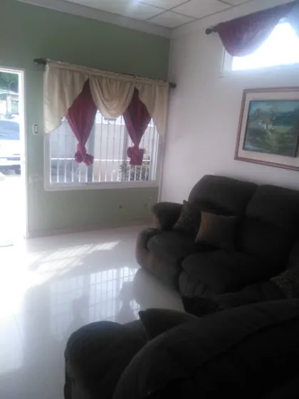 Casa En Venta En Santa Eduvigis Las Delicias 04js