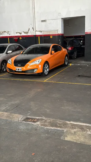 Hyundai Genesis 2.0 Coupe T 210cv Mt