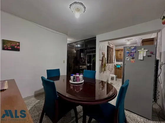 Casa En El Primer Nivel En La Zona Plana De Calasa...(mls#245132)