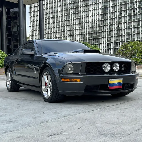 Ford Mustang Sincrónico