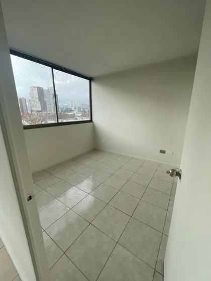 Vendo Departamento Para Inversion  (70596)