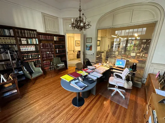 Departamento En Venta 6 Ambientes En Recoleta