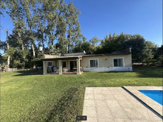 Venta Casa Manzanares Pilar La Retama Con Pileta