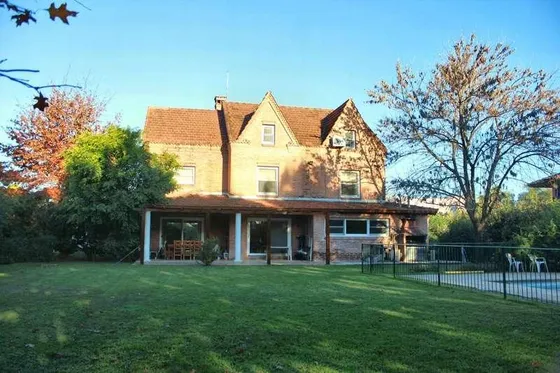 Excelente Casa A La Venta En El Barrio San Jorge Village