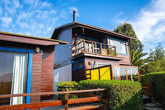 Casa En Venta En Los Molles Con Vista Al Mar Y Jardín