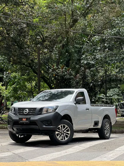 Nissan Np300 Frontier 2.5l