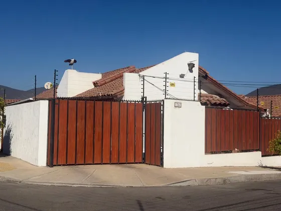 Arriendo Casa Herradura Oriente