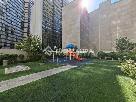 Venta Departamento Excelente Estado 2d 2b B Metro Santa Ana