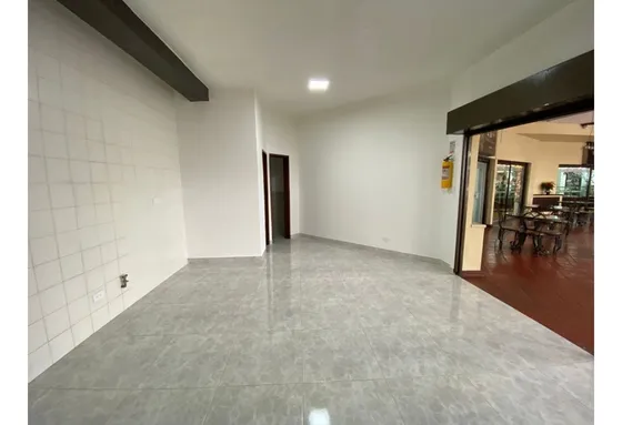 Local En Arriendo. Carrera 14 Norte De Armenia