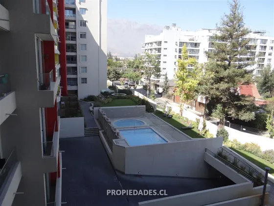 Departamento En Venta De 1 Dorm. En Las Condes