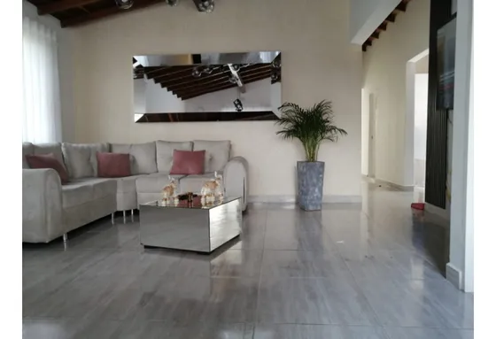 Vendo Casa De Lujo En Pedregal-medellín-con Aire-cerca A La Vaquita