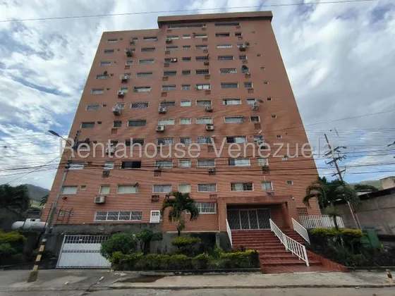 Gbf 25-9349 La Victoria Vendo Hermoso Apartamento Llame Ya.