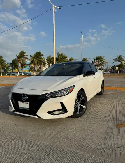 Nissan Sentra 2.0 Advance Mt